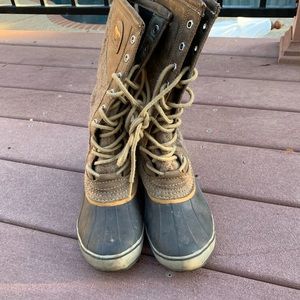 Women’s Sorel boots size 7